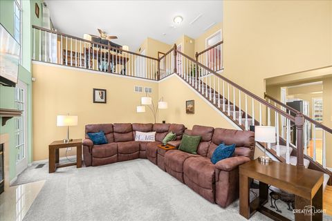 Tiny photo for 36 Townsend Circle, Naperville, IL 60565 (MLS # 12627734)