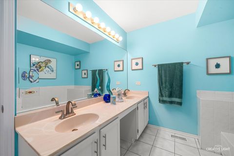 Tiny photo for 36 Townsend Circle, Naperville, IL 60565 (MLS # 12627734)