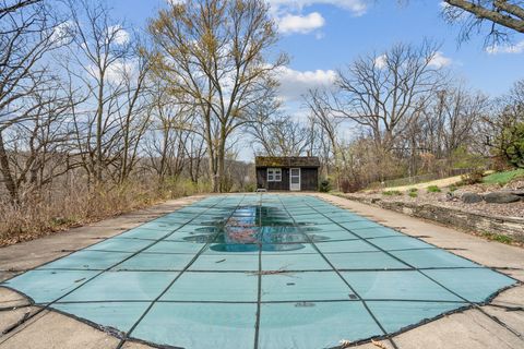 Tiny photo for 4001 26th Street, Rock Island, IL 61201 (MLS # 12589630)