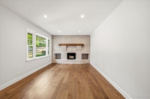 Tiny photo for 2010 Paddock Lane, Wheaton, IL 60187 (MLS # 12773562)