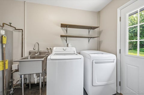 Tiny photo for 2010 Paddock Lane, Wheaton, IL 60187 (MLS # 12773562)