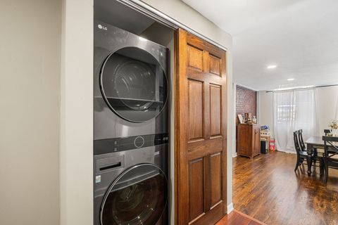 Tiny photo for 635 W Sheridan Road #G, Chicago, IL 60613 (MLS # 12683306)