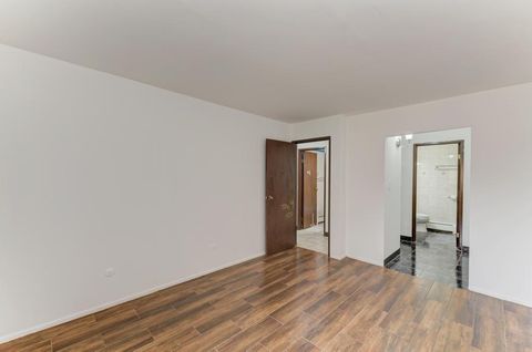 Tiny photo for 256 Shorewood Drive #2C, Glendale Heights, IL 60139 (MLS # 12489563)