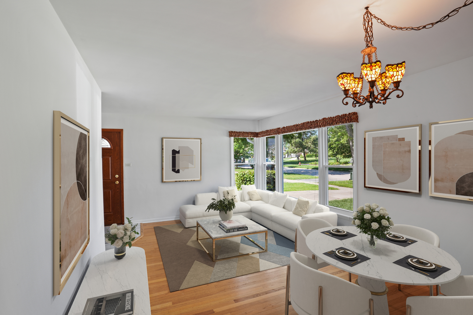 1419 W Saint James Place