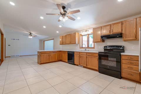 Tiny photo for 1516 W Reiche Lane, McHenry, IL 60051 (MLS # 12665933)
