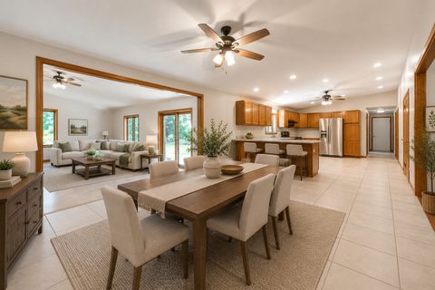 Tiny photo for 1516 W Reiche Lane, McHenry, IL 60051 (MLS # 12665933)