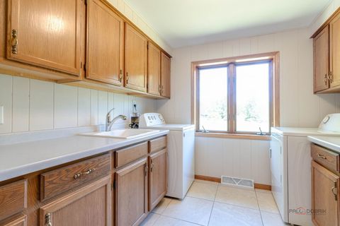 Tiny photo for 1516 W Reiche Lane, McHenry, IL 60051 (MLS # 12665933)