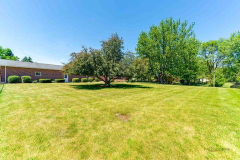 Tiny photo for 1516 W Reiche Lane, McHenry, IL 60051 (MLS # 12665933)