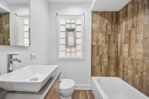 Tiny photo for 3121 N Nottingham Avenue, Chicago, IL 60634 (MLS # 12683754)