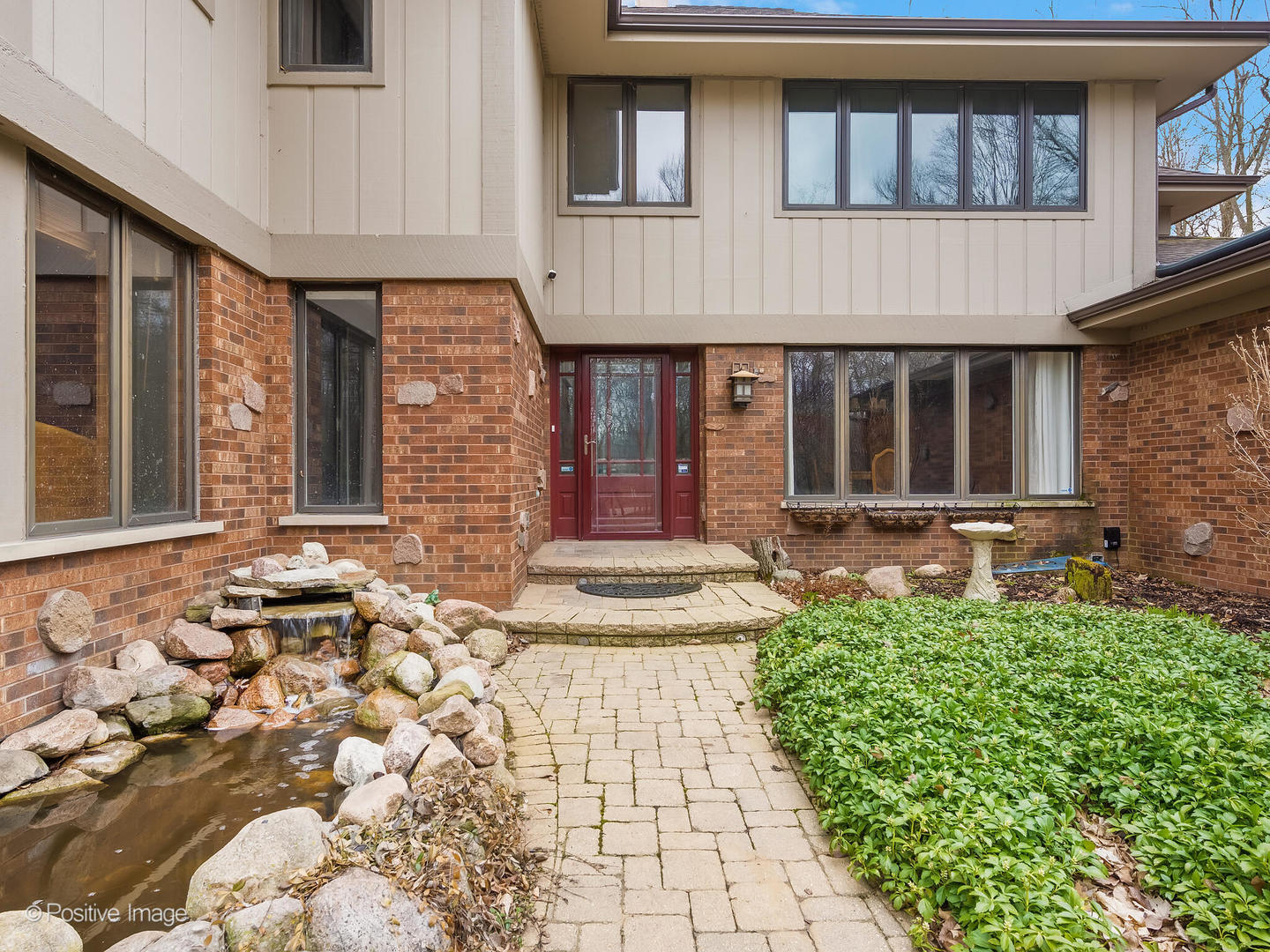 32W871 Honey Hill Circle