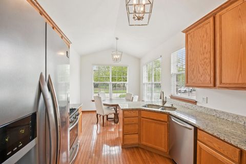 Tiny photo for 917 Havenshire Road, Naperville, IL 60565 (MLS # 12622207)