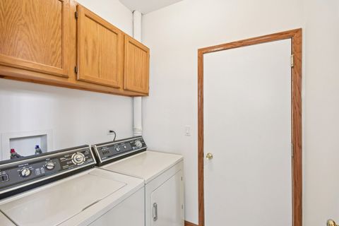 Tiny photo for 917 Havenshire Road, Naperville, IL 60565 (MLS # 12622207)