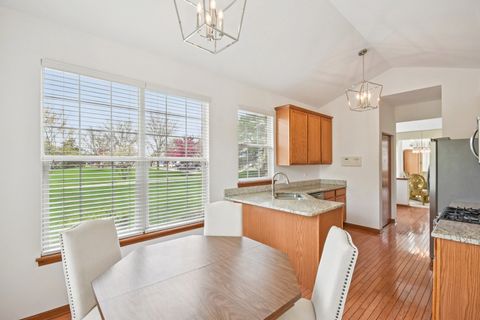 Tiny photo for 917 Havenshire Road, Naperville, IL 60565 (MLS # 12622207)