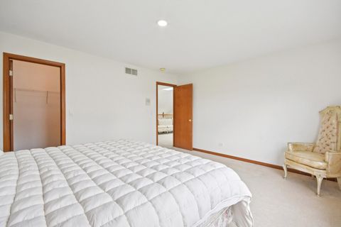 Tiny photo for 917 Havenshire Road, Naperville, IL 60565 (MLS # 12622207)