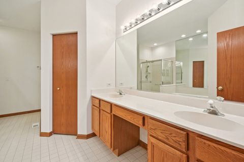 Tiny photo for 917 Havenshire Road, Naperville, IL 60565 (MLS # 12622207)