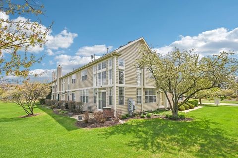 Tiny photo for 917 Havenshire Road, Naperville, IL 60565 (MLS # 12622207)