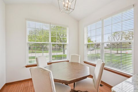 Tiny photo for 917 Havenshire Road, Naperville, IL 60565 (MLS # 12622207)