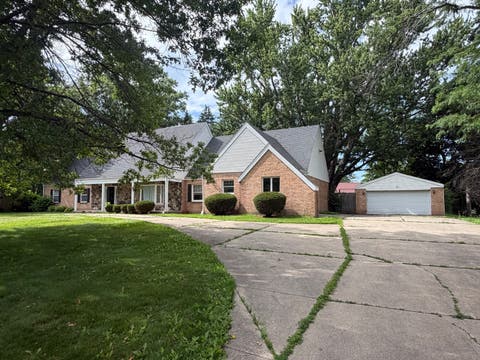 Photo of 1822 W Pearl City Road, Freeport, IL 61032 (MLS # 12722455)