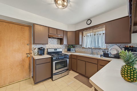 Tiny photo for 1513 Maple Avenue, Berwyn, IL 60402 (MLS # 12756261)