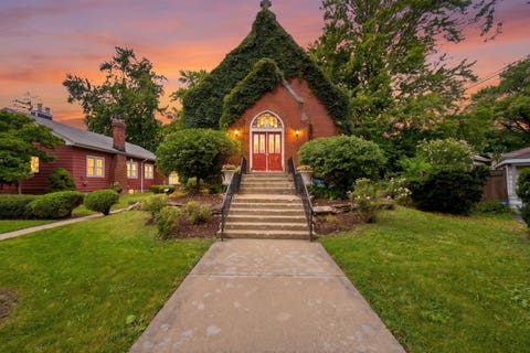 Tiny photo for 6248 N Avondale Avenue, Chicago, IL 60631 (MLS # 12721568)