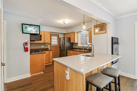 Tiny photo for 2931 greenleaf Avenue, Wilmette, IL 60091 (MLS # 12553600)