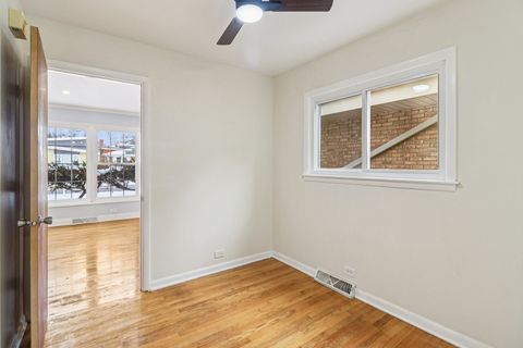 Tiny photo for 2931 greenleaf Avenue, Wilmette, IL 60091 (MLS # 12553600)