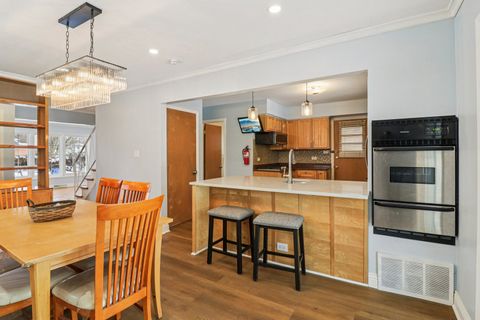 Tiny photo for 2931 greenleaf Avenue, Wilmette, IL 60091 (MLS # 12553600)