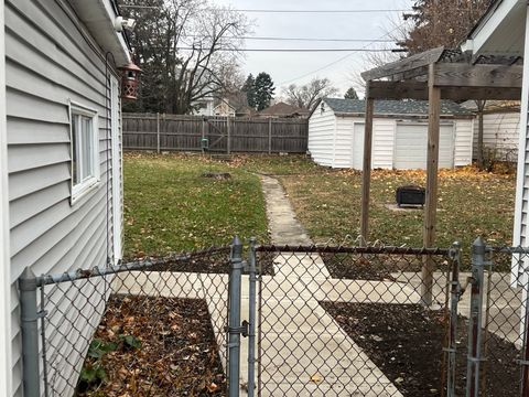 Tiny photo for 1817 Cora Street, Crest Hill, IL 60403 (MLS # 12528191)