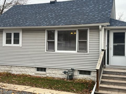 Tiny photo for 1817 Cora Street, Crest Hill, IL 60403 (MLS # 12528191)