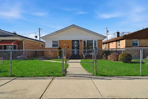 Photo of 9532 S Green Street, Chicago, IL 60643 (MLS # 12567759)