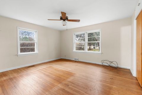 Tiny photo for 4715 W Crystal Lake Road, McHenry, IL 60050 (MLS # 12614430)