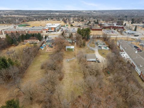 Tiny photo for 4715 W Crystal Lake Road, McHenry, IL 60050 (MLS # 12614430)