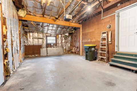 Tiny photo for 4715 W Crystal Lake Road, McHenry, IL 60050 (MLS # 12614430)