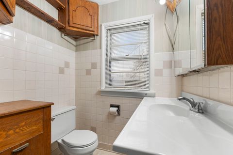 Tiny photo for 4715 W Crystal Lake Road, McHenry, IL 60050 (MLS # 12614430)