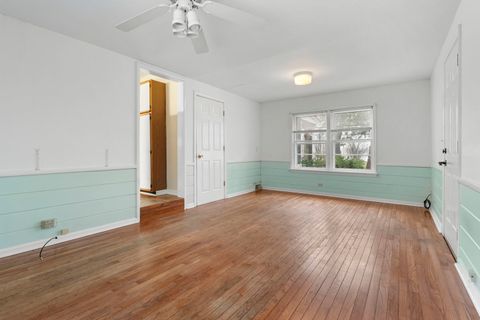 Tiny photo for 4715 W Crystal Lake Road, McHenry, IL 60050 (MLS # 12614430)