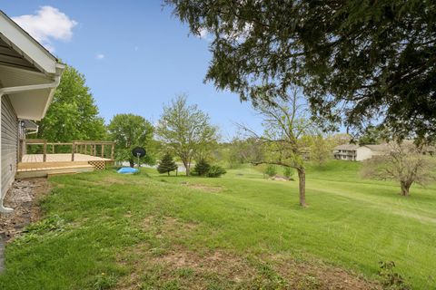 Tiny photo for 645 Suncrest Court, Sherrard, IL 61281 (MLS # 12673863)