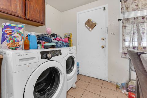 Tiny photo for 4541 S Laporte Avenue, Chicago, IL 60638 (MLS # 12623426)
