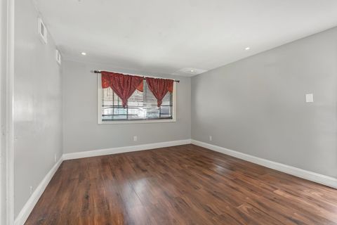 Tiny photo for 4541 S Laporte Avenue, Chicago, IL 60638 (MLS # 12623426)
