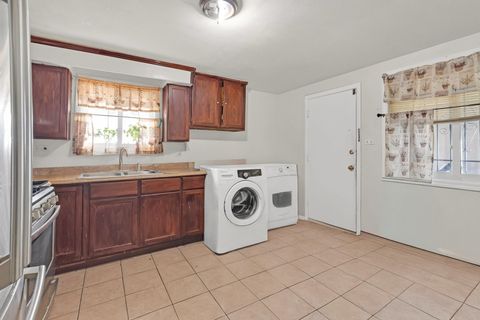 Tiny photo for 4541 S Laporte Avenue, Chicago, IL 60638 (MLS # 12623426)