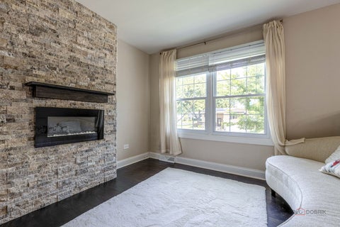 Tiny photo for 690 Macarthur Drive, Buffalo Grove, IL 60089 (MLS # 12755210)