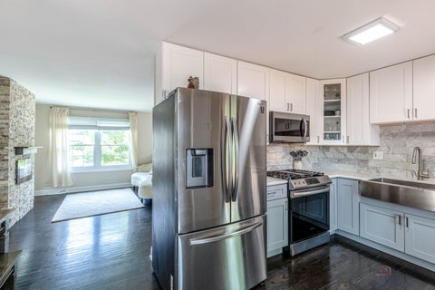 Tiny photo for 690 Macarthur Drive, Buffalo Grove, IL 60089 (MLS # 12755210)