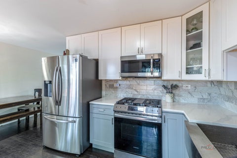 Tiny photo for 690 Macarthur Drive, Buffalo Grove, IL 60089 (MLS # 12755210)