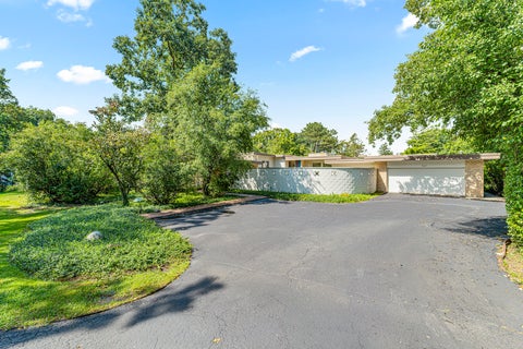 Tiny photo for 767 Whiteoaks Lane, Highland Park, IL 60035 (MLS # 12751126)