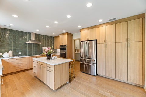 Tiny photo for 767 Whiteoaks Lane, Highland Park, IL 60035 (MLS # 12751126)