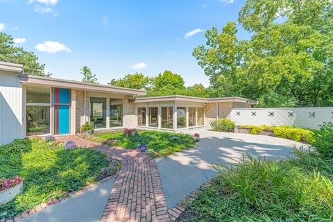 Tiny photo for 767 Whiteoaks Lane, Highland Park, IL 60035 (MLS # 12751126)
