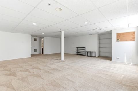 Tiny photo for 200 Tanglewood Drive, Glen Ellyn, IL 60137 (MLS # 12617043)