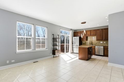 Tiny photo for 200 Tanglewood Drive, Glen Ellyn, IL 60137 (MLS # 12617043)