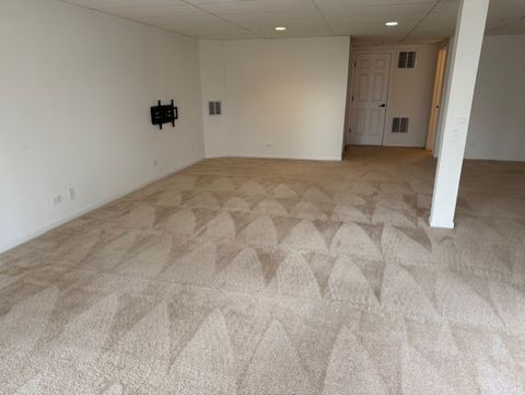 Tiny photo for 200 Tanglewood Drive, Glen Ellyn, IL 60137 (MLS # 12617043)