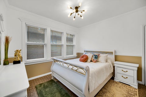 Tiny photo for 11351 S Wallace Street, Chicago, IL 60628 (MLS # 12763350)