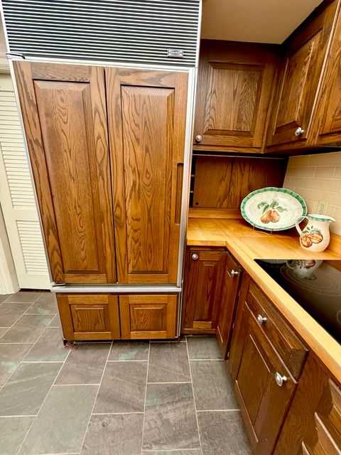 Tiny photo for 402 W Iowa Street, Urbana, IL 61801 (MLS # 12597882)